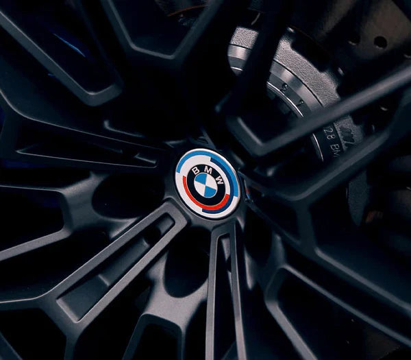Aftermarket Carbon Fiber BMW 50 Years M Heritage Emblem Roundel & Hub Cap Replacement – BMW Compatible