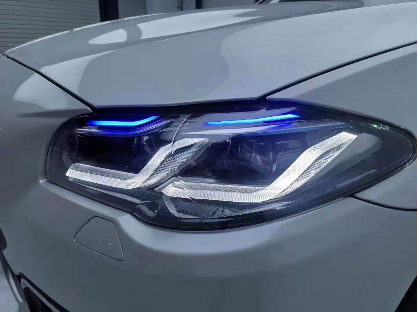 BMW F10 / G30  Style Laser Style w/ Sequential Turn Signal Led Lights