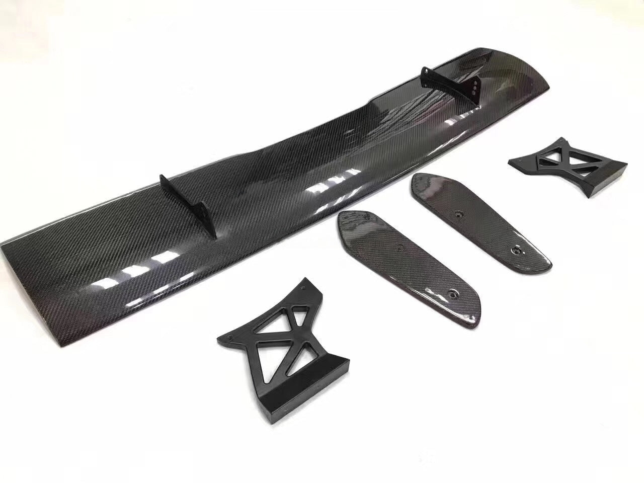 BMW F30 / F32 / F80 / F82 Carbon Fiber Gts Style Trunk Mounted Wing Spoiler