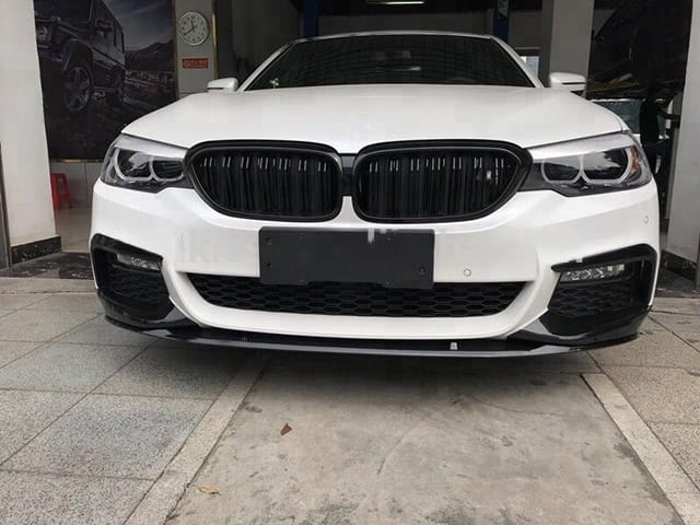 BMW F90 / G30 Carbon Fiber Front Grille