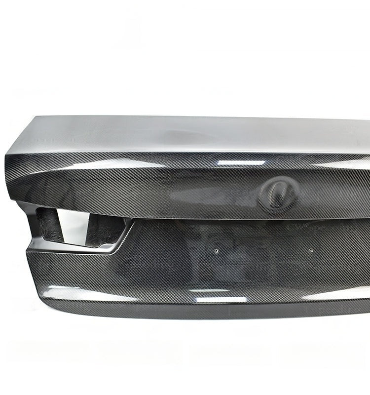 BMW G20 / G28 Carbon Fiber Oem Style Rear Trunk